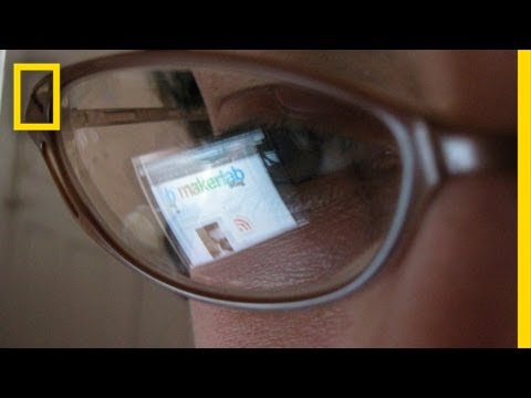 Cyborg Anthropology at the Intersection of Humanity and Tech