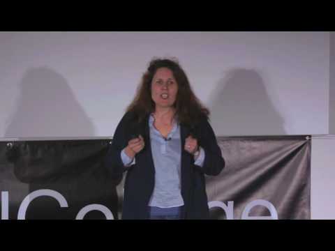 Empowering Life Science Services for Scientific Outreach